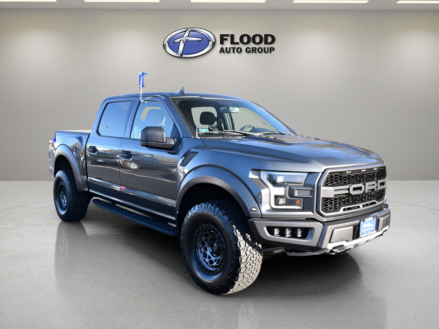 Certified 2020 Ford F150 Raptor image 1