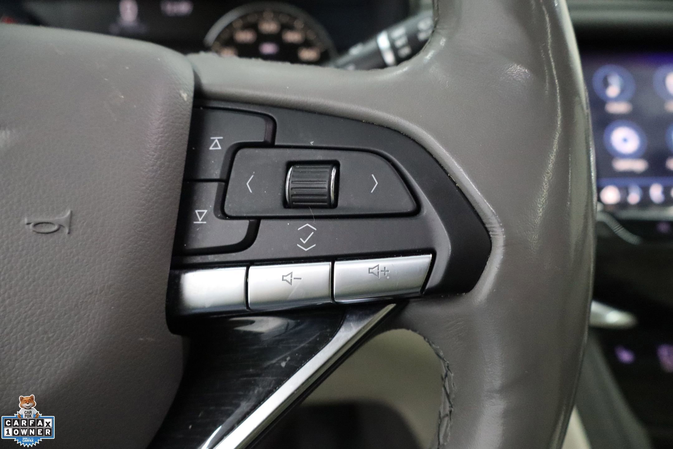 Used 2021 Cadillac XT6 Premium Luxury w/ LPO, Floor Liner Package image 17