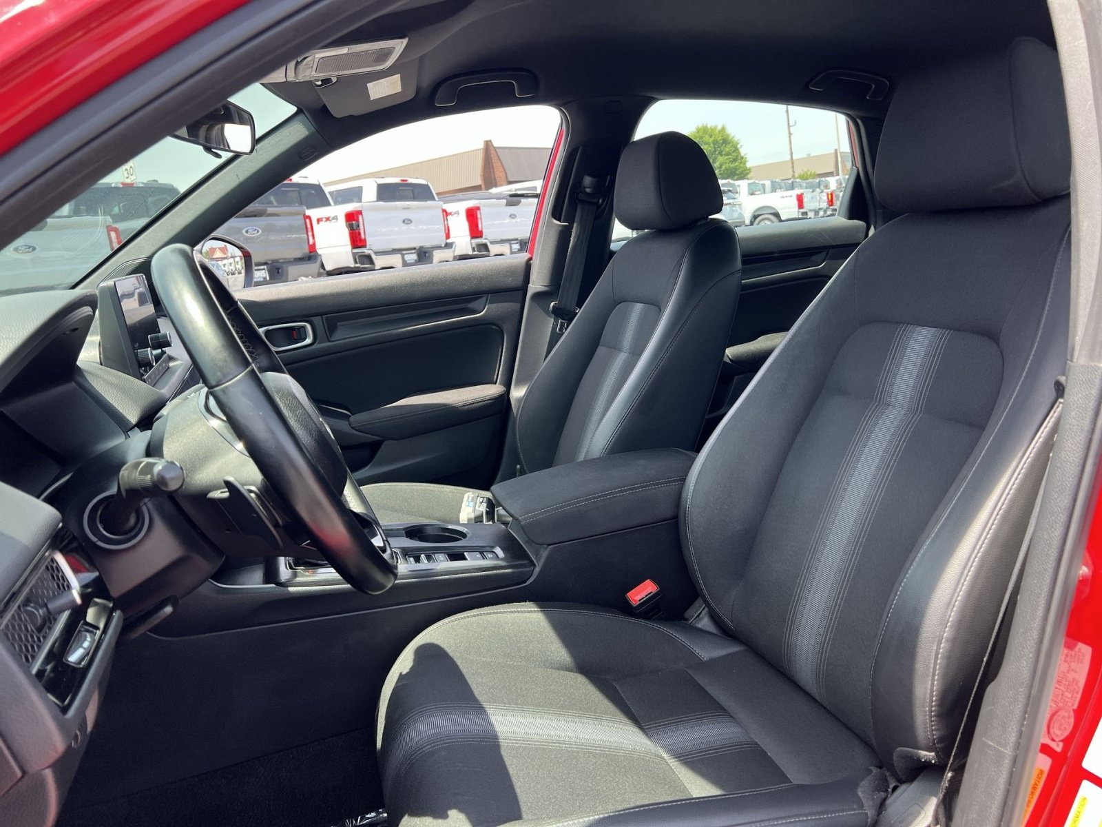 Used 2025 Honda Civic Sport image 13