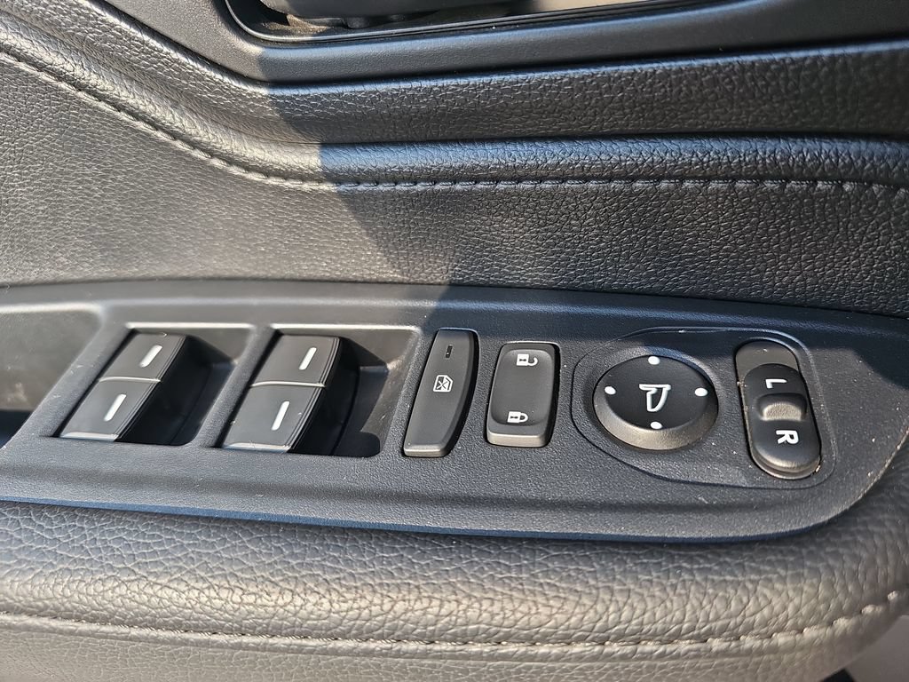 Used 2025 Honda Odyssey Sport-L image 27
