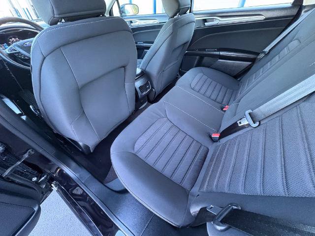 Certified 2020 Ford Fusion SE FWD image 24