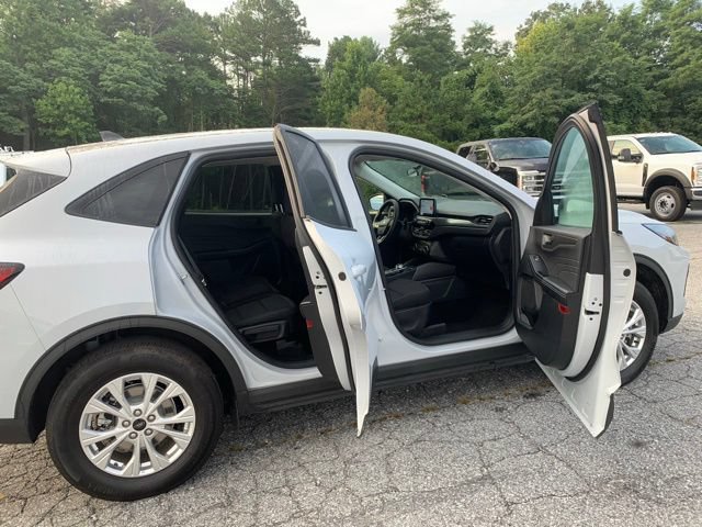 Certified 2025 Ford Escape Active AWD/4WD image 11