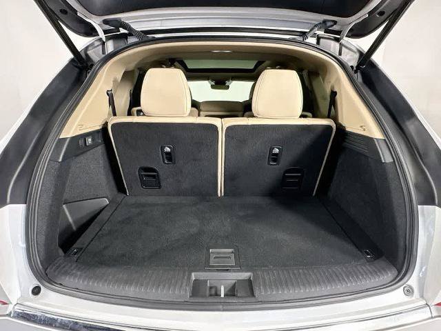 Used 2023 Acura MDX SH-AWD w/ Technology Package image 20