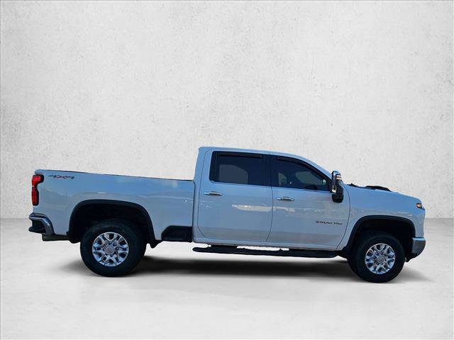 Used 2025 Chevrolet Silverado 2500 LTZ w/ LTZ Convenience Package AWD/4WD image 4