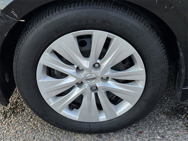 Used 2023 Nissan Sentra S image 10