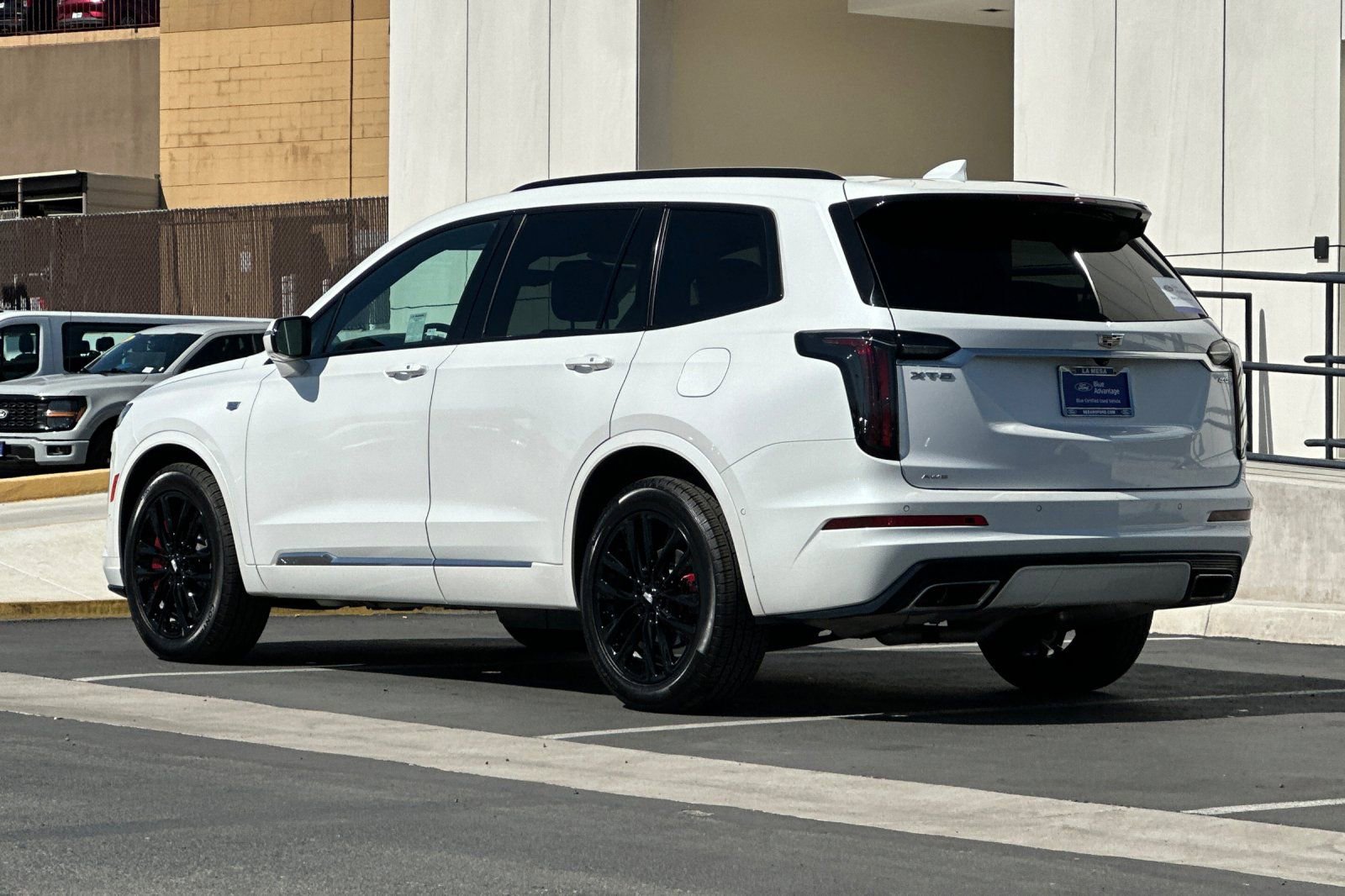 Used 2022 Cadillac XT6 Sport w/ Platinum Package image 5