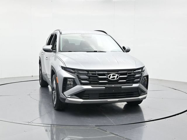 Used 2025 Hyundai Tucson SEL FWD image 4