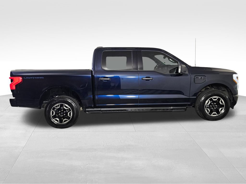 Certified 2023 Ford F150 Lightning XLT AWD/4WD image 8