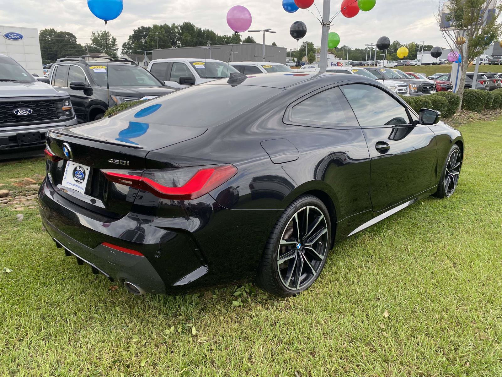 Used 2023 BMW 430i xDrive Coupe w/ M Sport Package AWD/4WD image 7