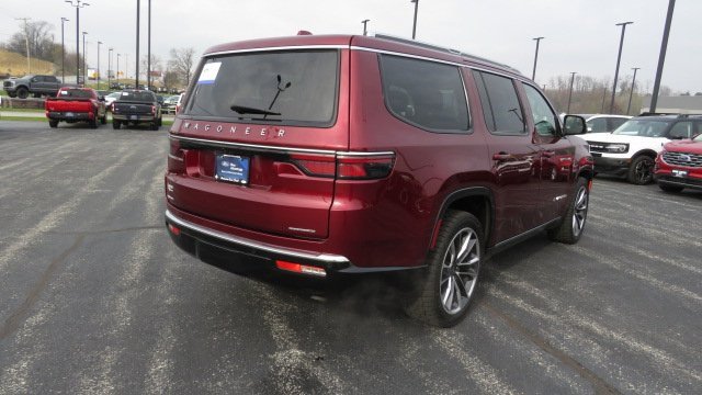 Used 2022 Jeep Wagoneer Series III w/ Premium Group I image 7