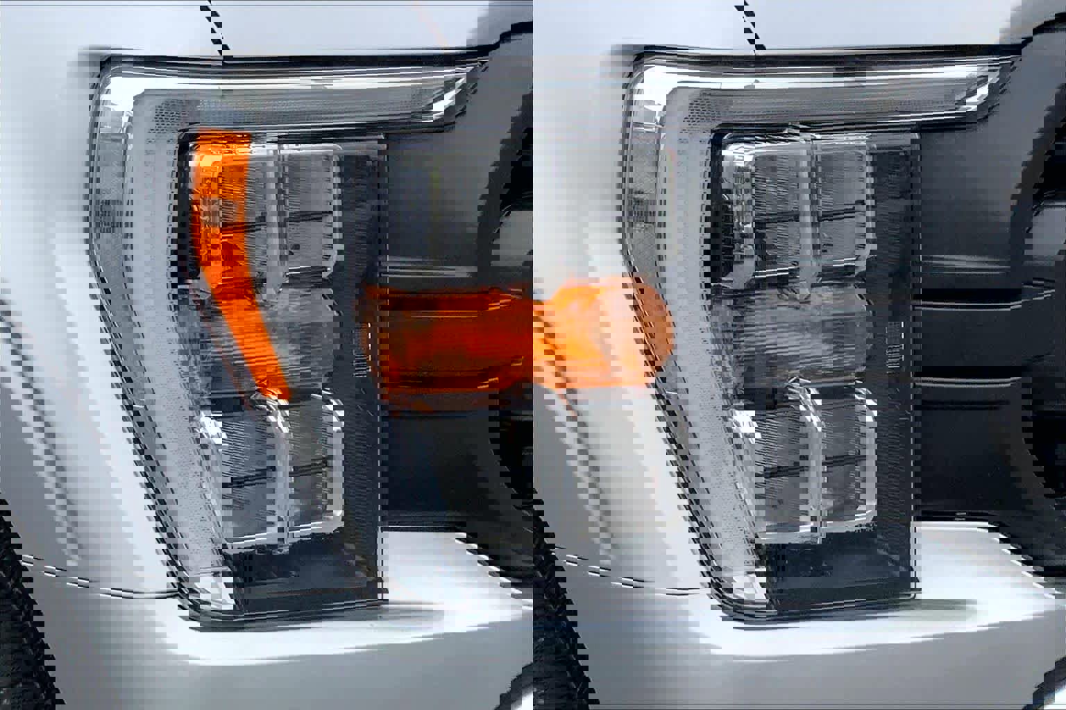 Certified 2021 Ford F150 XLT w/ Equipment Group 302A High image 24