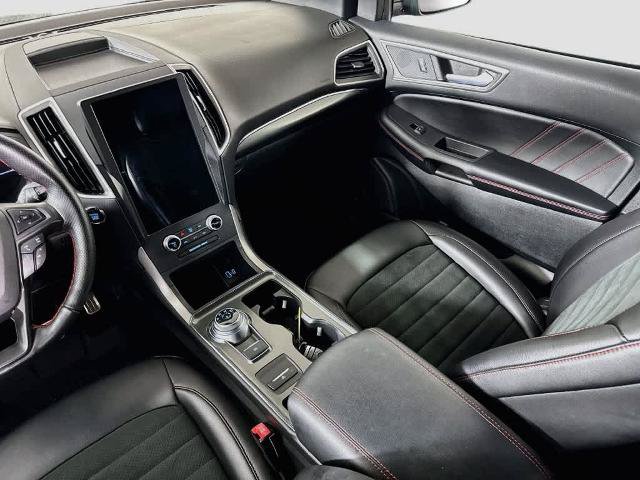Certified 2022 Ford Edge ST-Line AWD/4WD image 11
