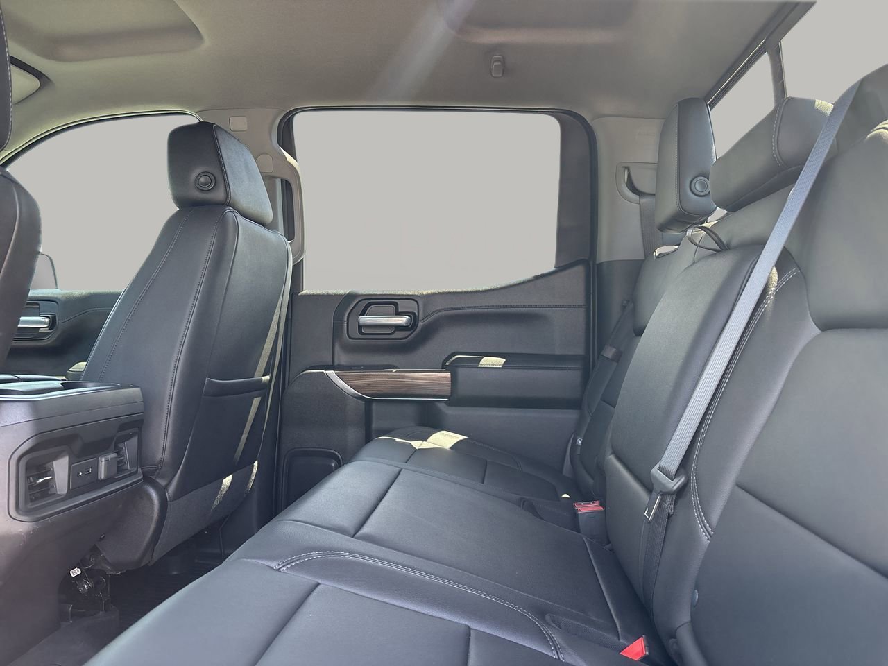 Used 2021 Chevrolet Silverado 1500 LT Trail Boss w/ Convenience Package II image 14