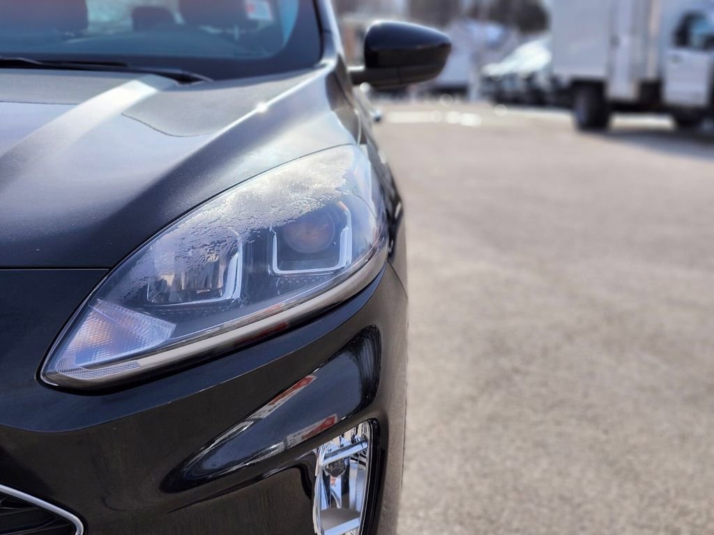 Certified 2022 Ford Escape SEL w/ Technology Package image 10