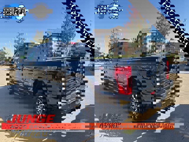 Certified 2021 Ford F250 Lariat w/ Lariat Value Package image 3