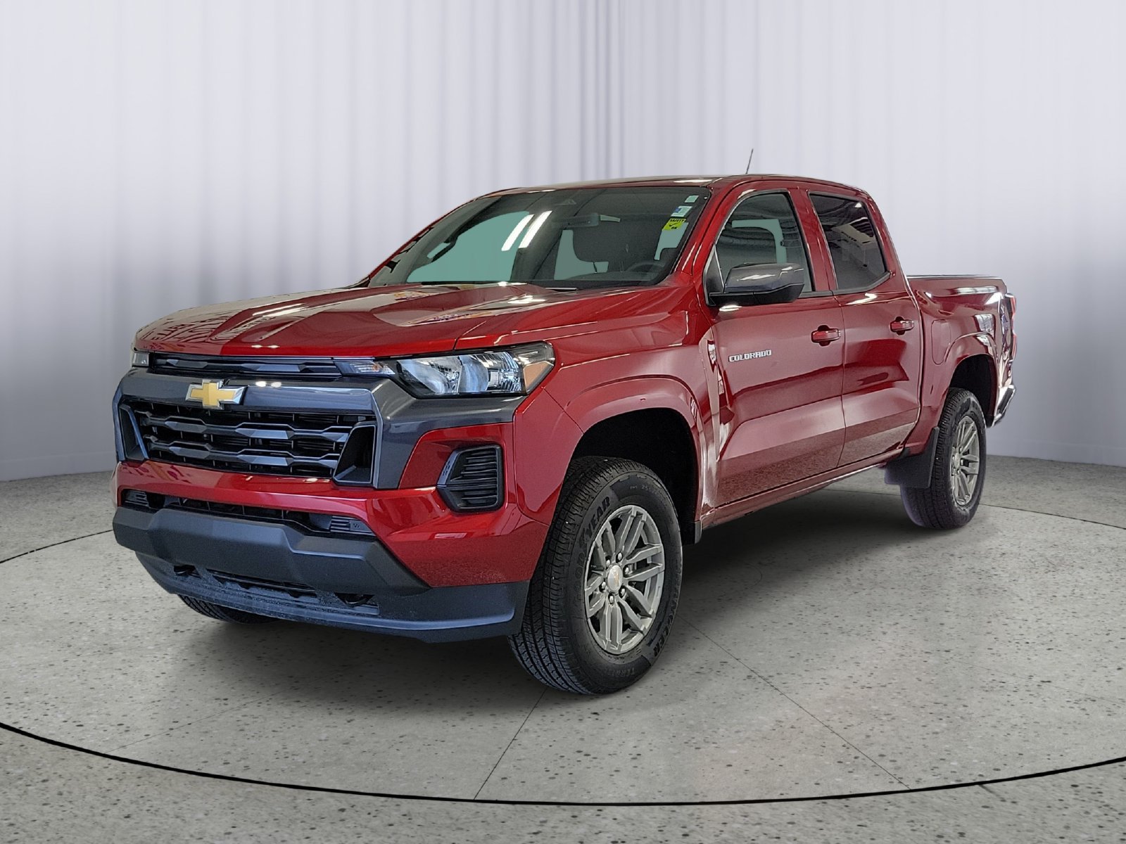 Used 2026 Chevrolet Colorado LT w/ Advanced Trailering Package AWD/4WD image 4