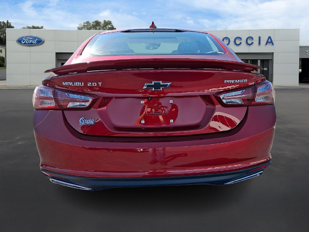 Used 2021 Chevrolet Malibu Premier FWD image 5