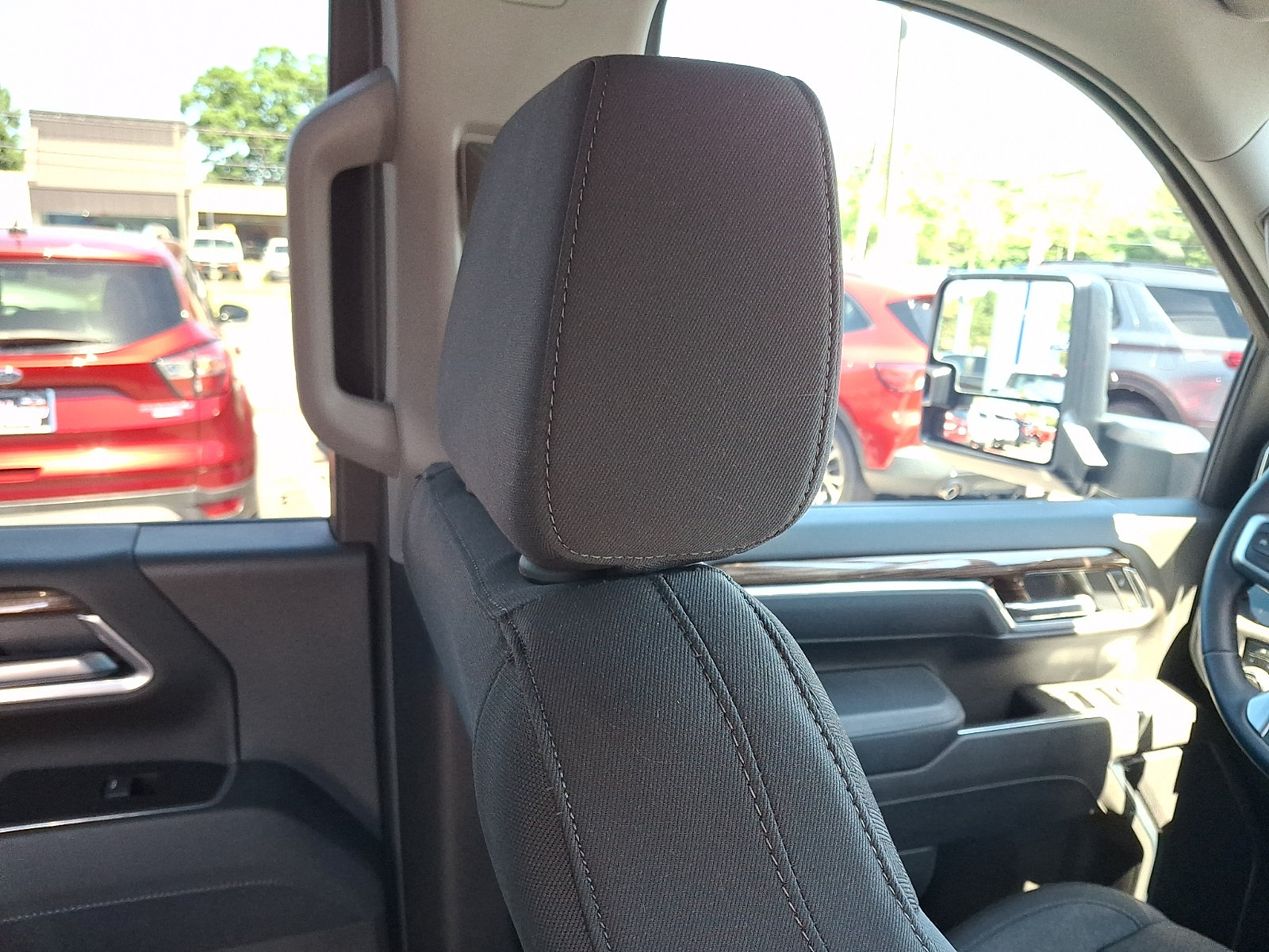 Used 2026 Chevrolet Silverado 2500 LT w/ All Star Edition AWD/4WD image 13
