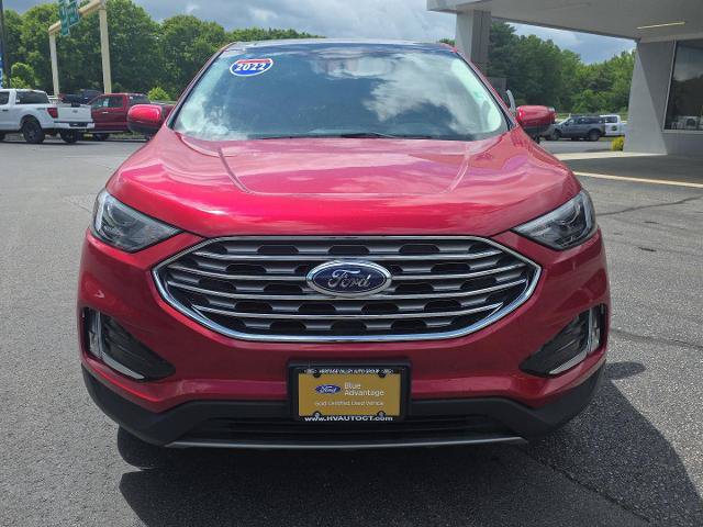 Certified 2022 Ford Edge SEL w/ Convenience Package AWD/4WD image 2