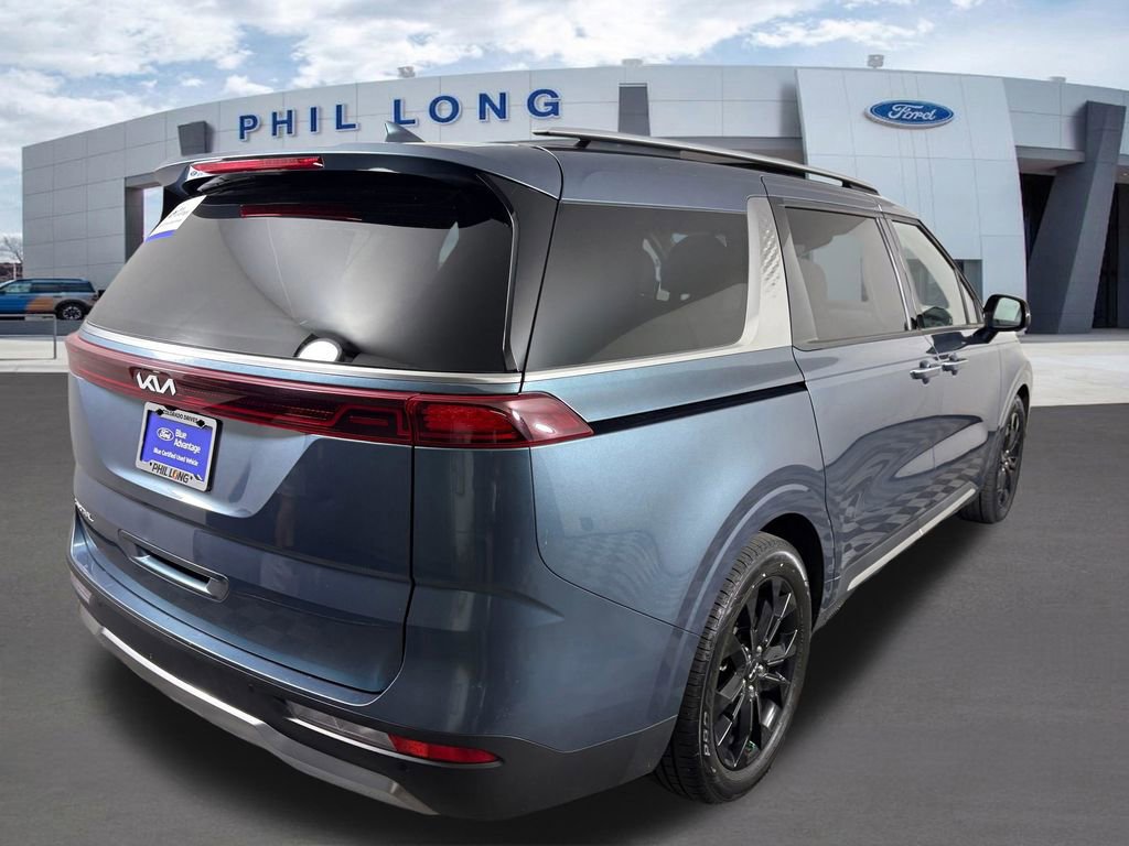 Used 2023 Kia Carnival SX Prestige image 4