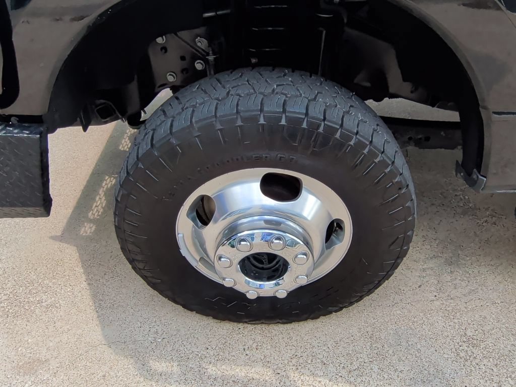 Certified 2024 Ford F350 Lariat w/ FX4 Off-Road Package AWD/4WD image 37