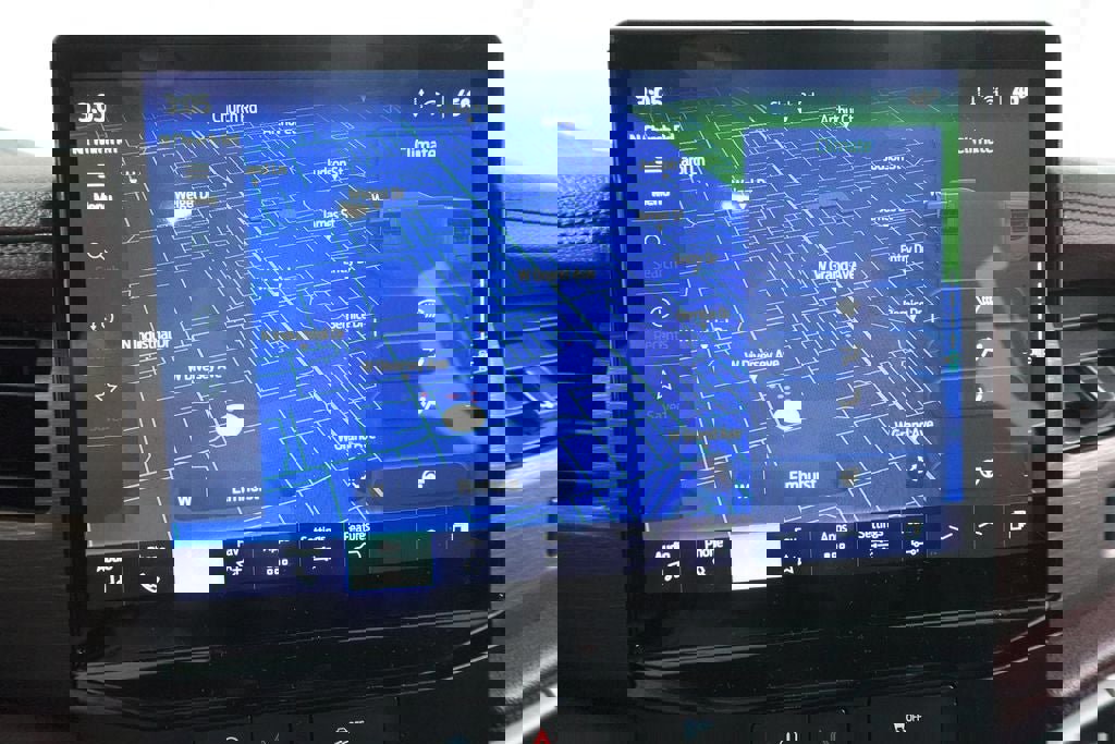 Certified 2024 Ford Expedition Limited image 18