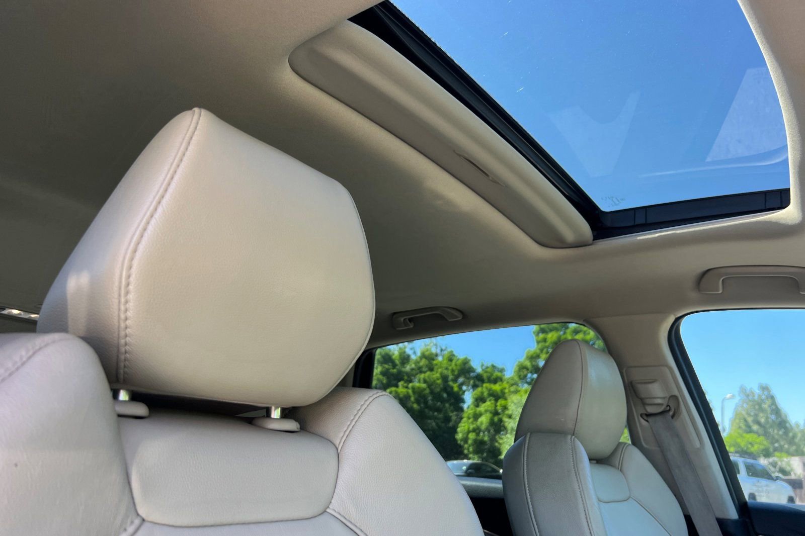 Used 2017 Acura MDX FWD w/ Technology Package image 18