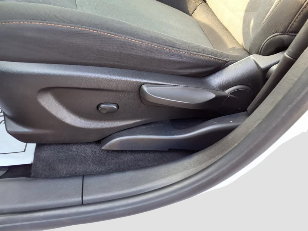 Used 2020 Chevrolet Trax LS FWD image 26