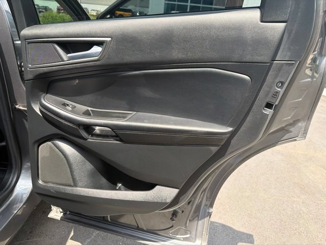 Certified 2024 Ford Edge SE w/ Black Appearance Package AWD/4WD image 20