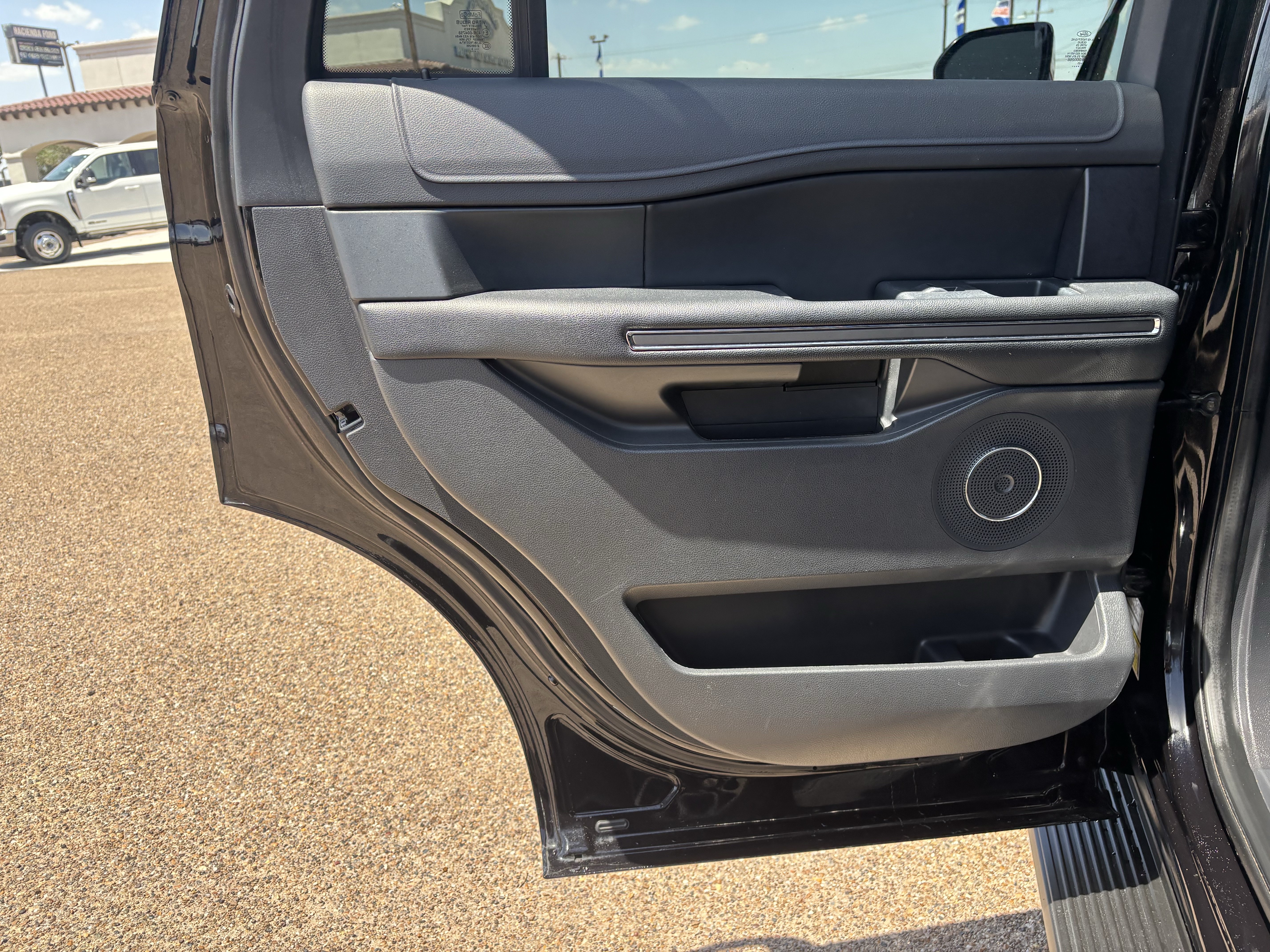 Certified 2023 Ford Expedition XLT RWD image 14