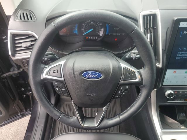Certified 2024 Ford Edge SEL w/ Convenience Package AWD/4WD image 13