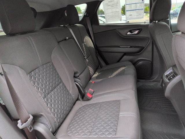 Used 2021 Chevrolet Blazer LT FWD image 17
