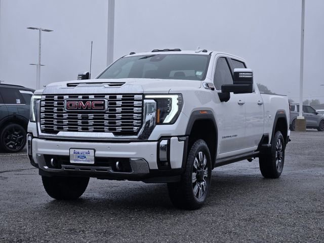 Used 2024 GMC Sierra 2500 Denali w/ Denali Reserve Package AWD/4WD image 3