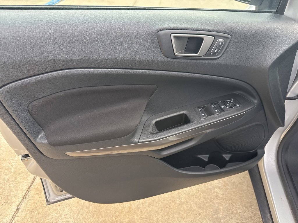 Certified 2022 Ford EcoSport SE w/ SE Convenience Package image 11