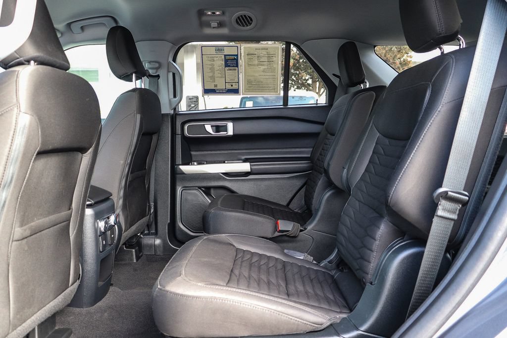 Certified 2021 Ford Explorer XLT AWD/4WD image 23