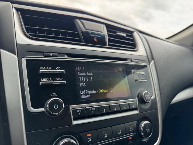 Used 2017 Nissan Altima 2.5 SR FWD image 22