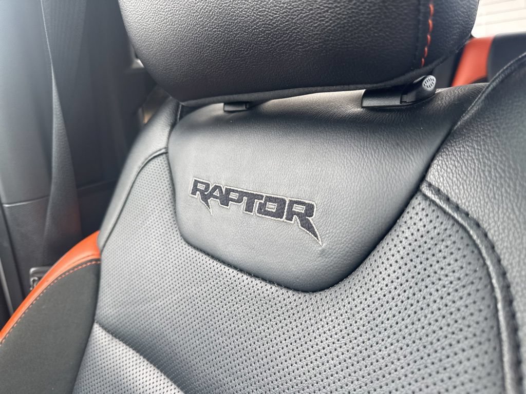 Certified 2018 Ford F150 Raptor w/ Equipment Group 802A Luxury AWD/4WD image 31