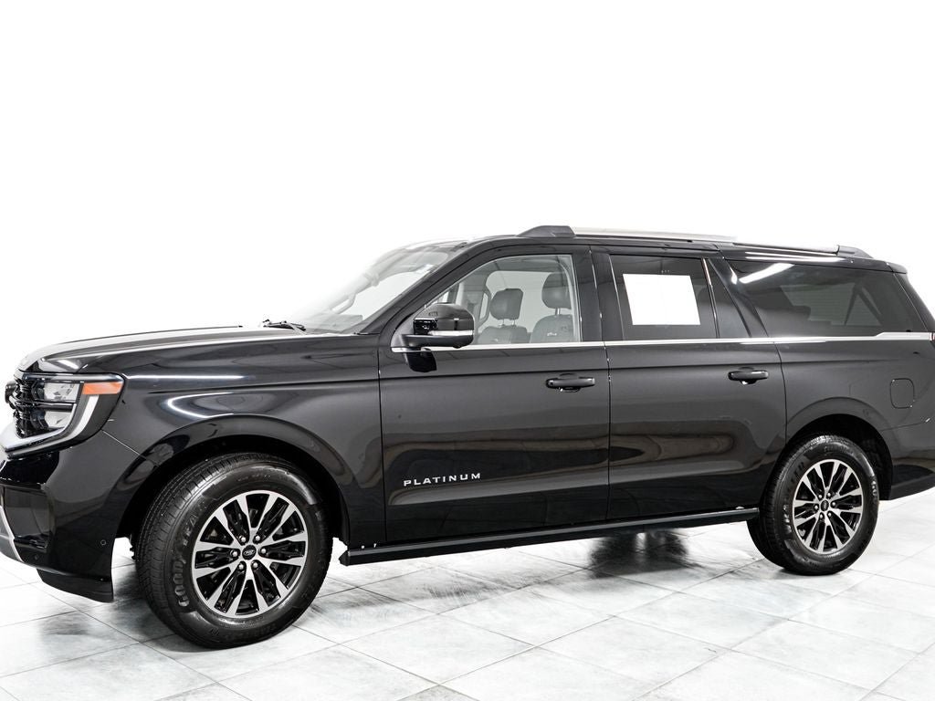 Certified 2025 Ford Expedition Max Platinum AWD/4WD image 4
