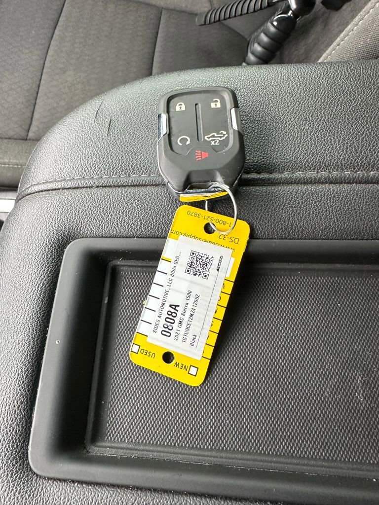 Used 2021 GMC Sierra 1500 Elevation image 18