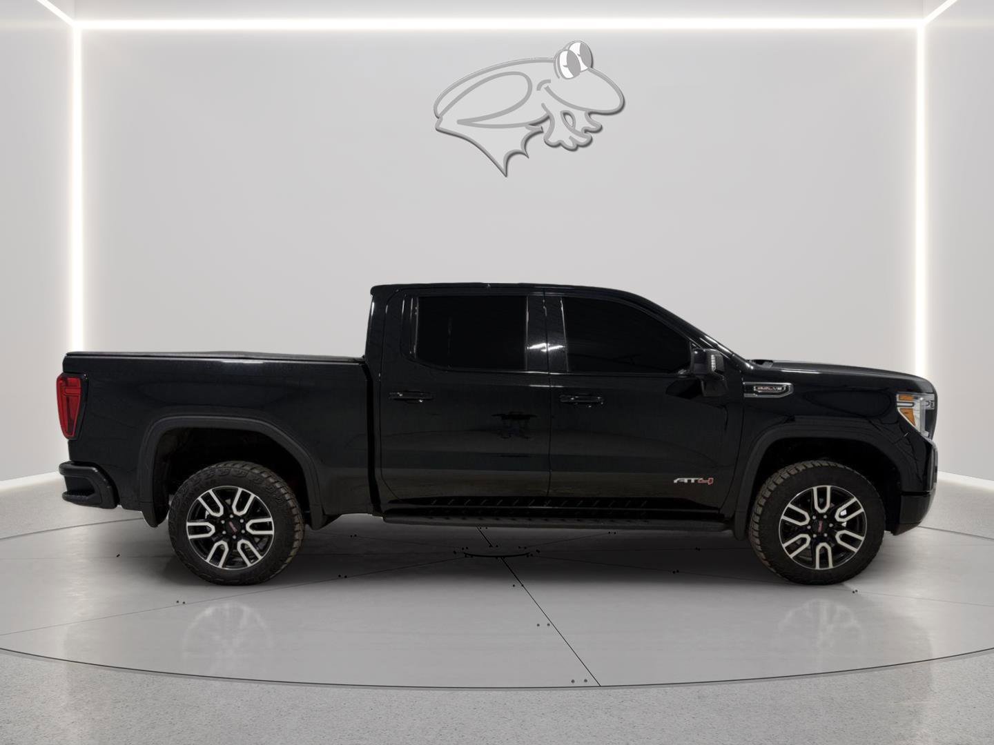 Used 2022 GMC Sierra 1500 AT4 w/ AT4 Premium Package image 5