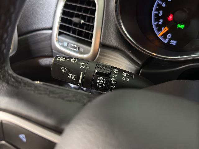 Used 2019 Jeep Grand Cherokee Altitude image 17