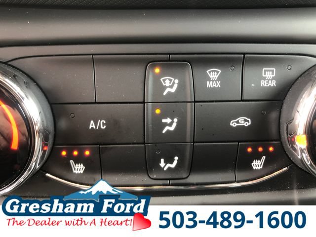 Used 2023 Chevrolet TrailBlazer RS AWD/4WD image 35