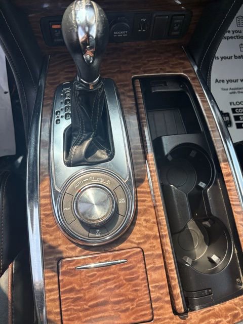 Used 2020 Nissan Armada SL w/ Premium Package image 18
