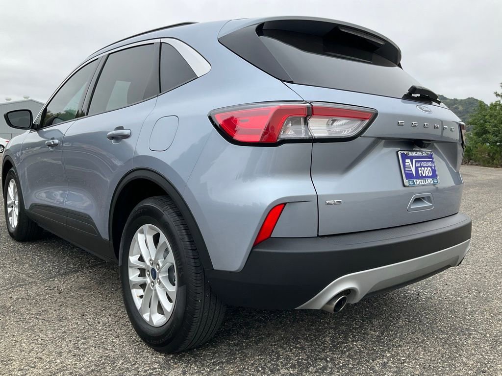 Certified 2022 Ford Escape SE image 7