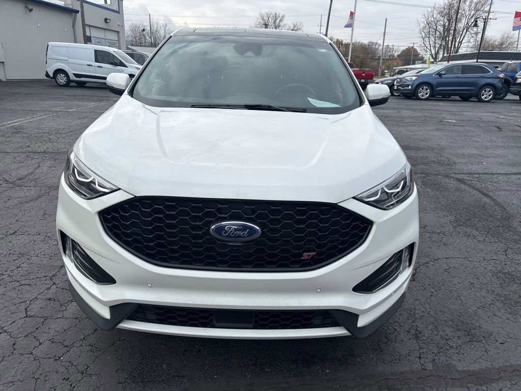 Certified 2024 Ford Edge ST w/ Equipment Group 401A image 17