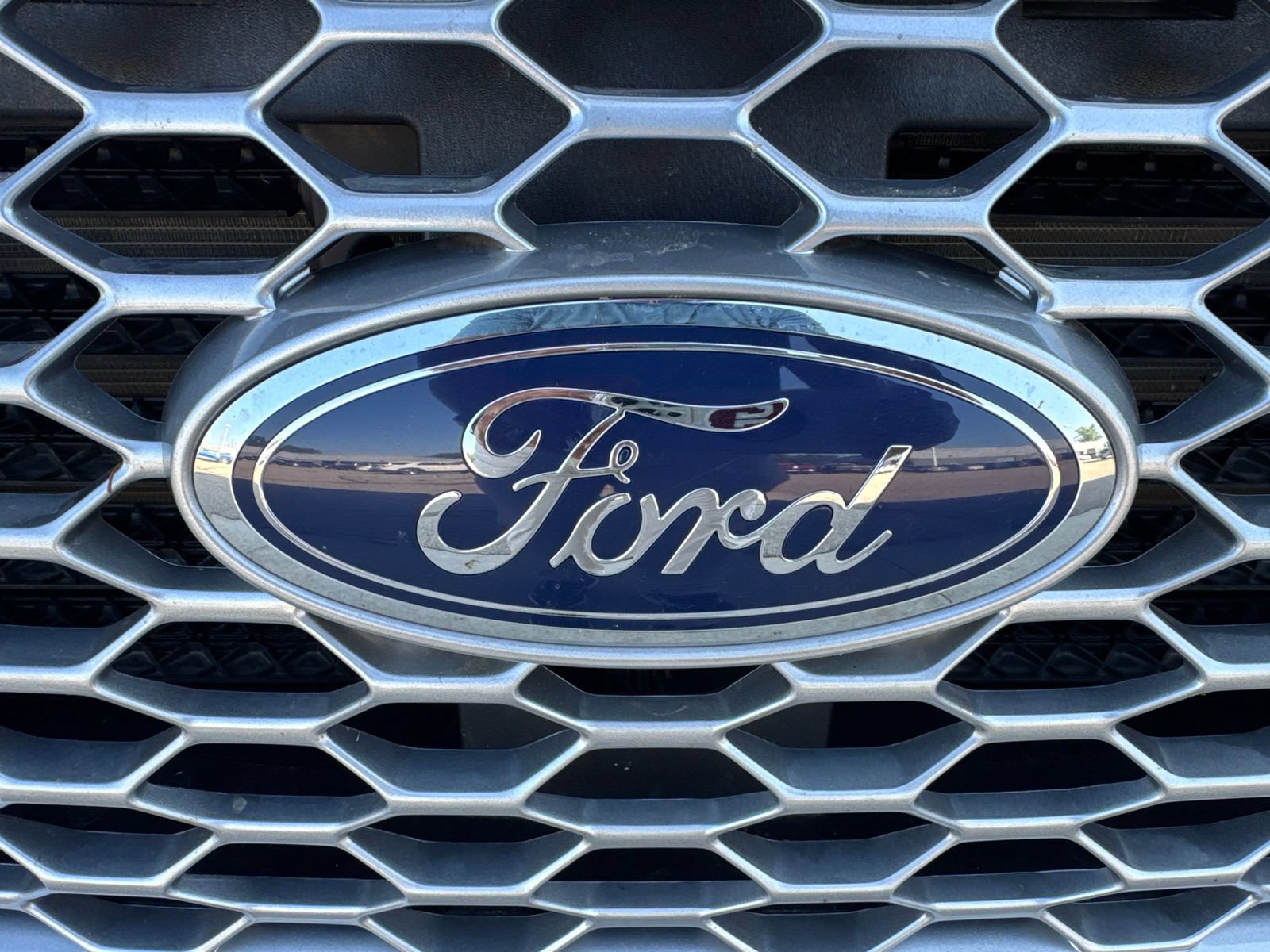 Certified 2024 Ford Edge SEL w/ Convenience Package AWD/4WD image 13