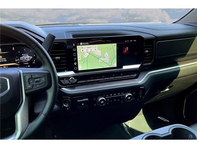 Used 2026 GMC Sierra 1500 SLT AWD/4WD image 12
