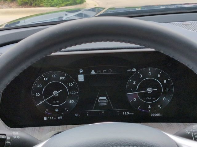 Used 2024 Kia Telluride SX w/ Towing Package FWD image 28