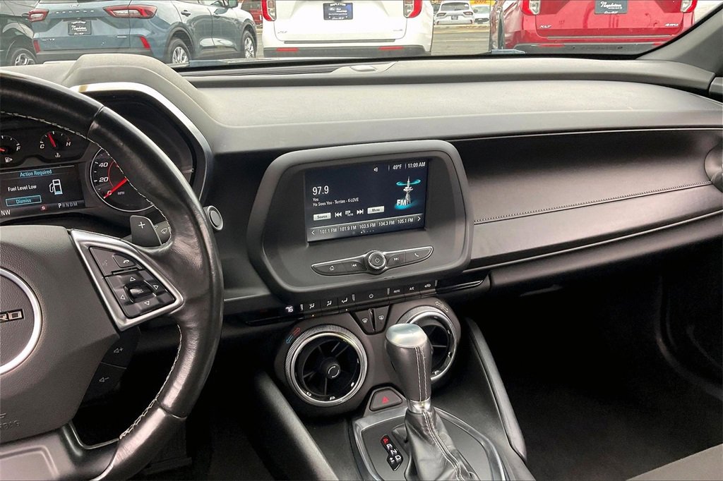 Used 2018 Chevrolet Camaro LT image 5