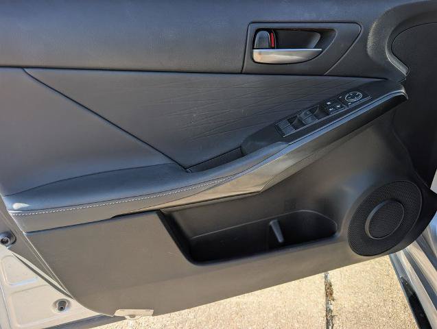 Used 2022 Lexus IS 350 F Sport RWD image 15